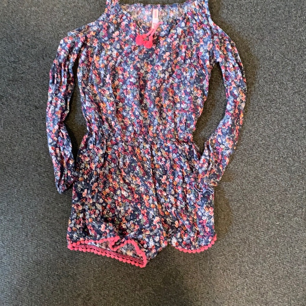Xhilaration girls long sleeve cold shoulder romper